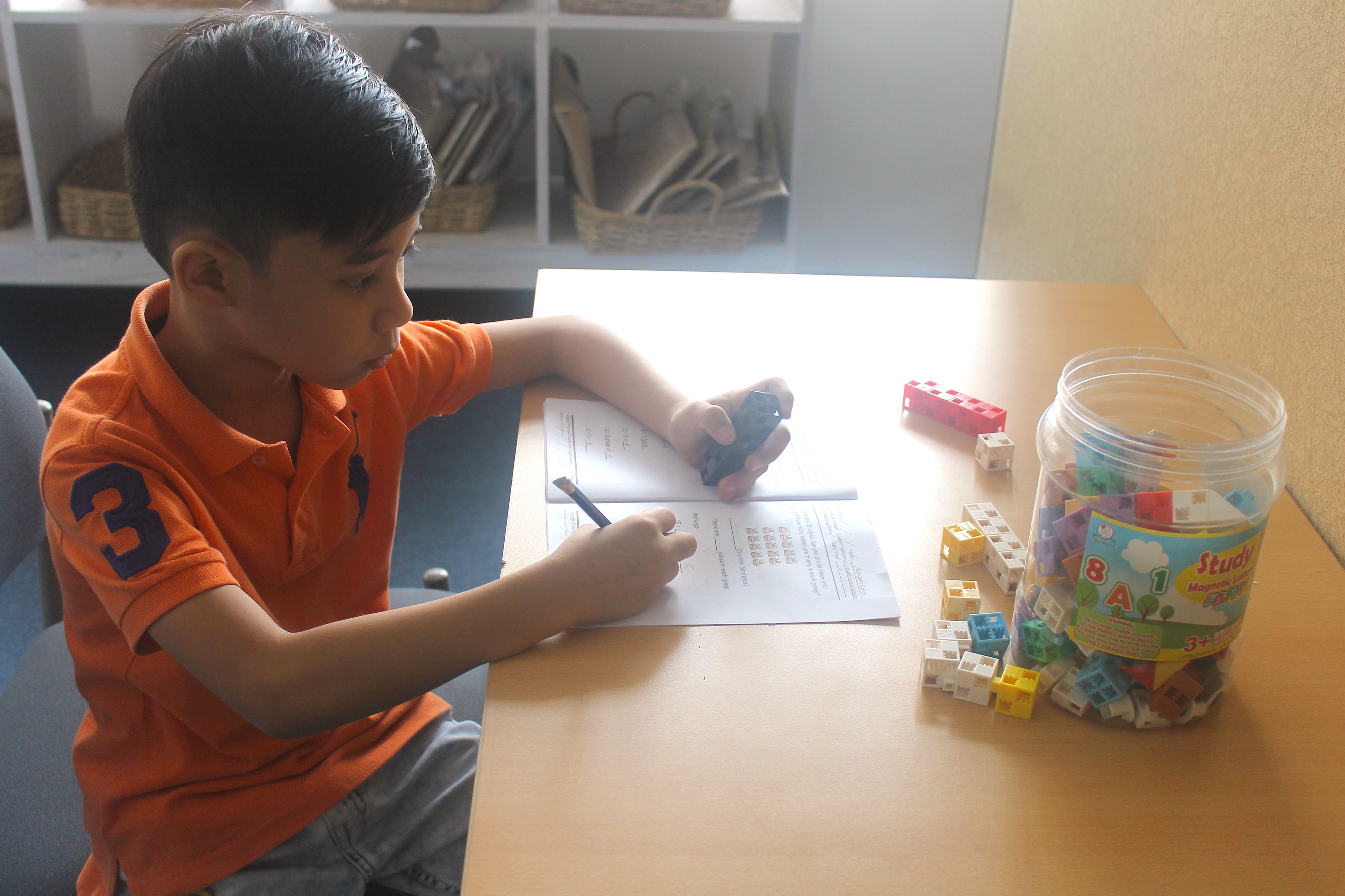 Sam Doing Math He Now Loves Multiplication. - SAM Singapore Math Philippines